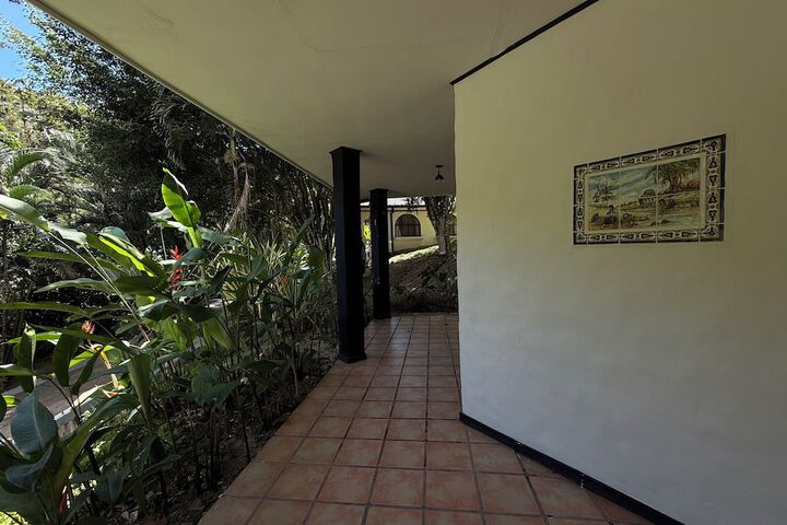 Room 90 of 159