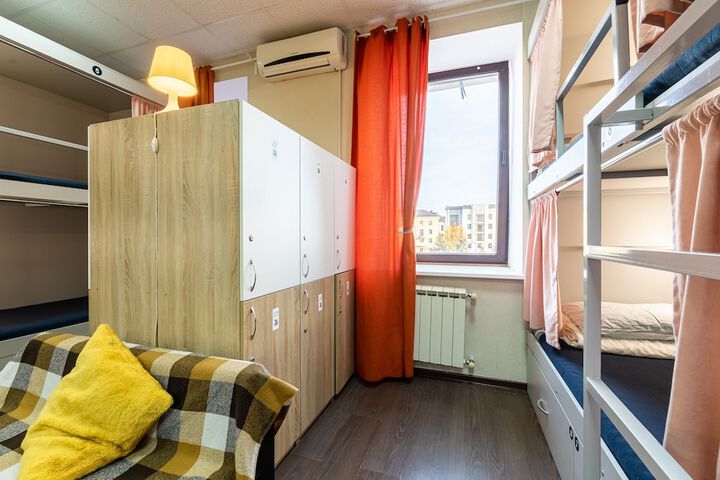 Room 29 of 83
