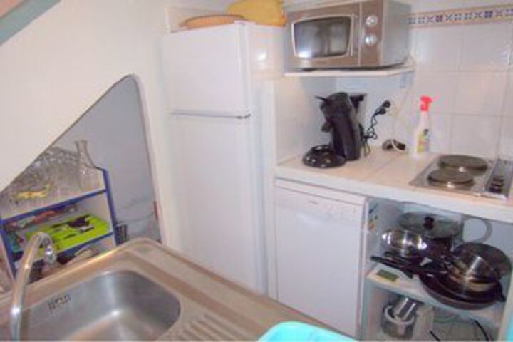 Room 11 of 22