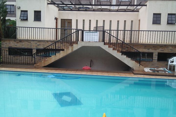 Pool 17 of 25