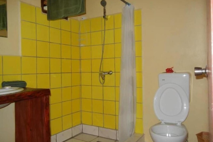 Room 17 of 24