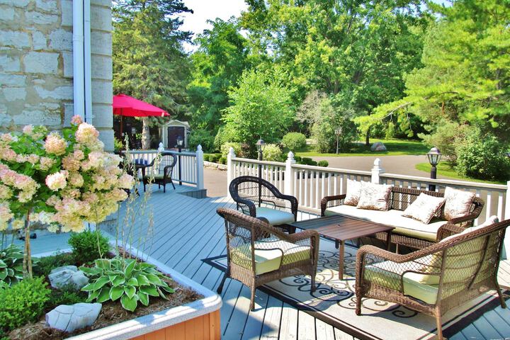 Terrace/Patio 24 of 45