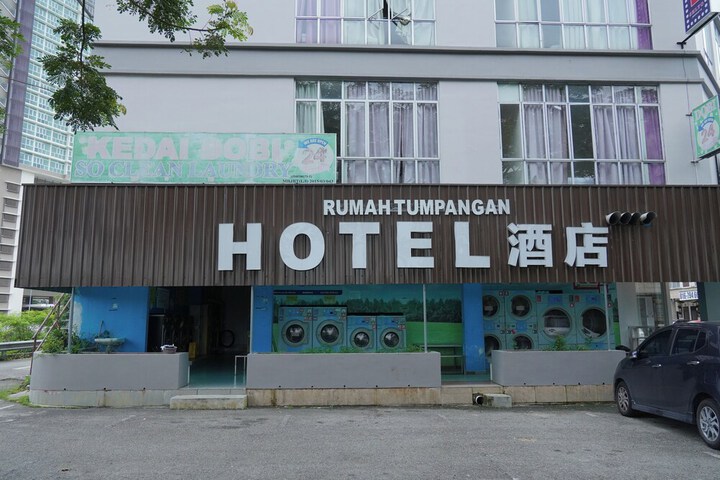 Hotel 27 of 28