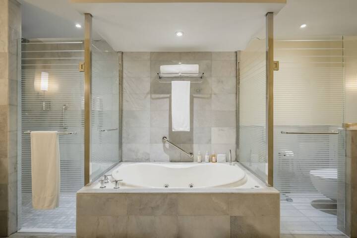 Bath Interior