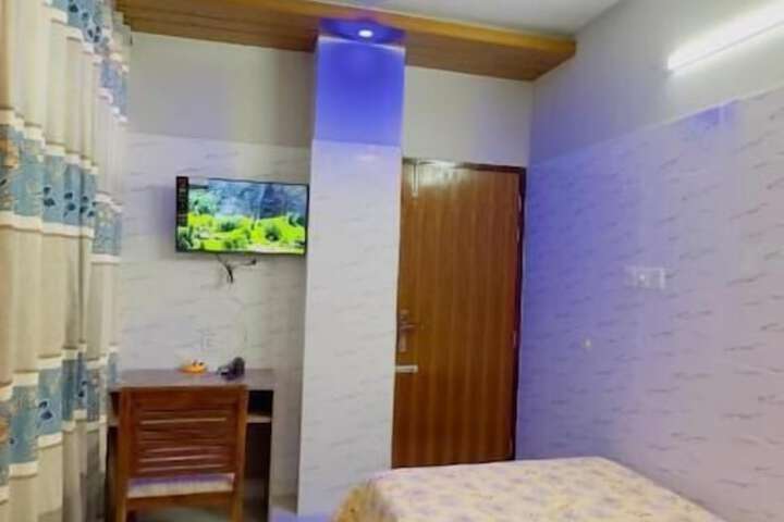 Room 4 of 45