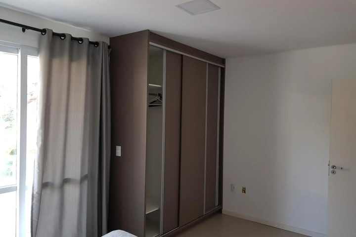 Room 4 of 19