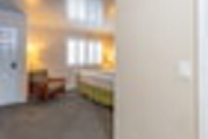 Room 56 of 114