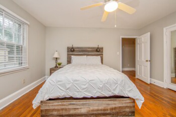 Room 18 of 24