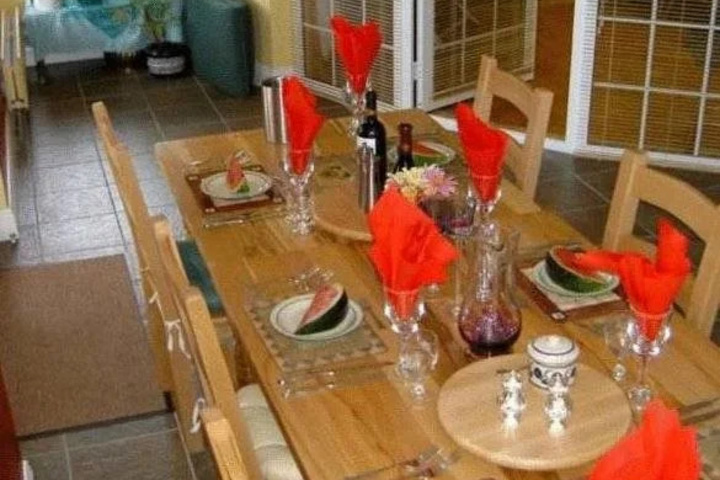 Dining 13 of 13