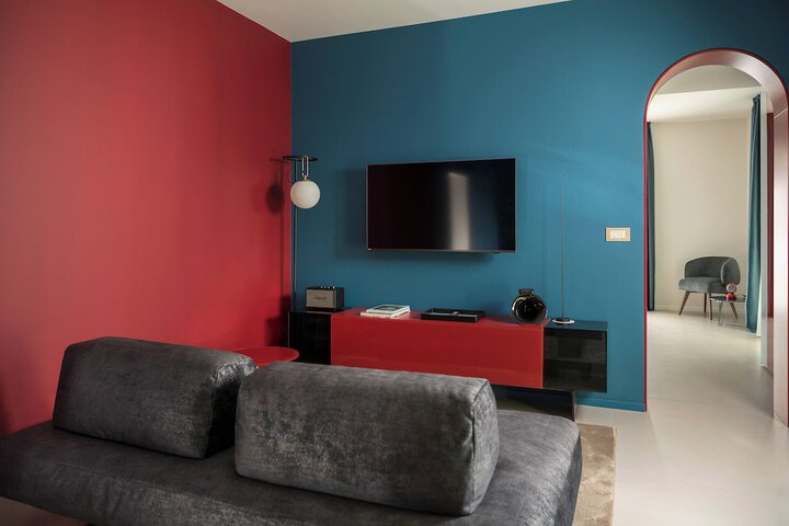 Room 7 of 85
