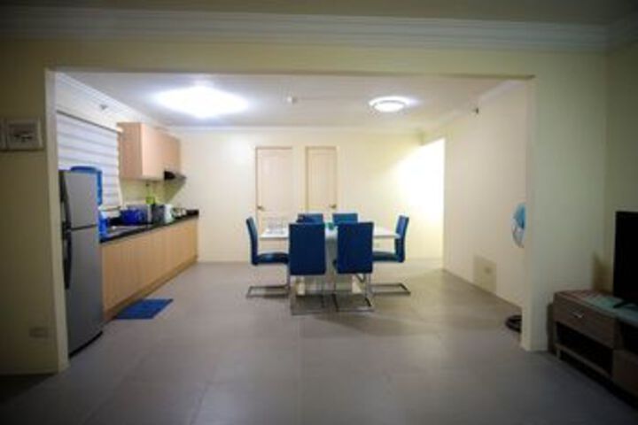 Room 34 of 42