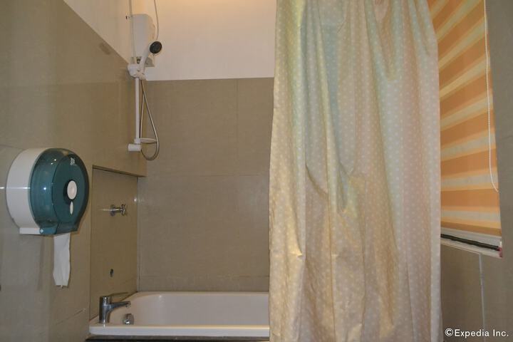 Room 31 of 52