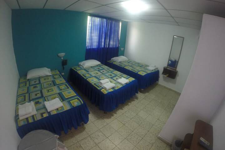 Room 11 of 34