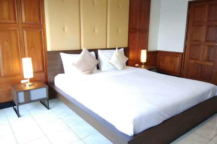 Room 12 of 59