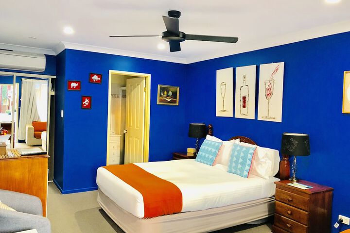 Room 47 of 103