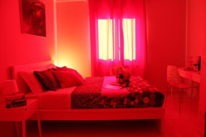 Room 21 of 32