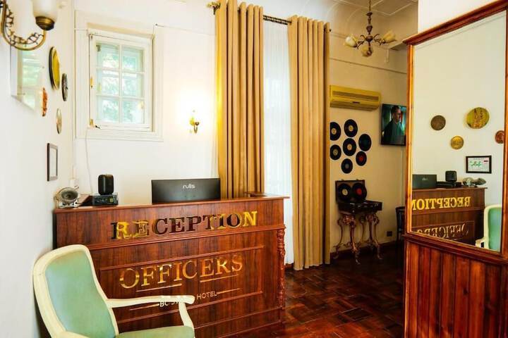 Officers Boutique
