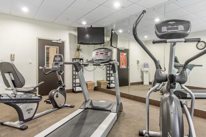 Hotel with Gym