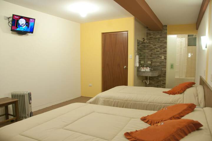 Room 4 of 22