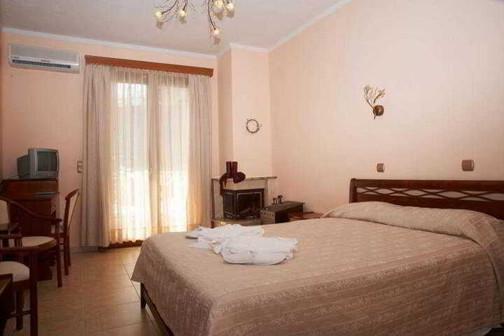 Room 6 of 7