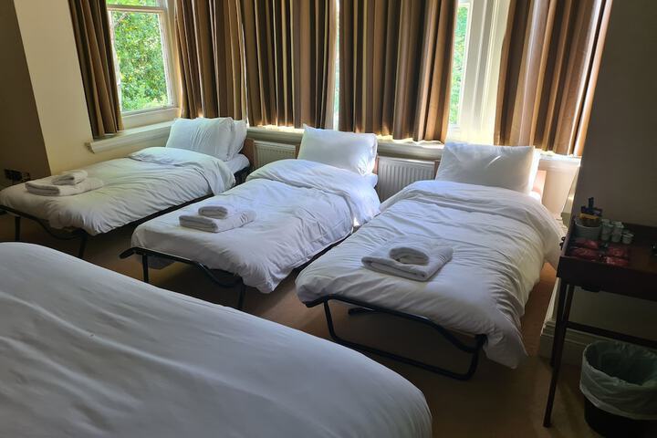 Room 7 of 64