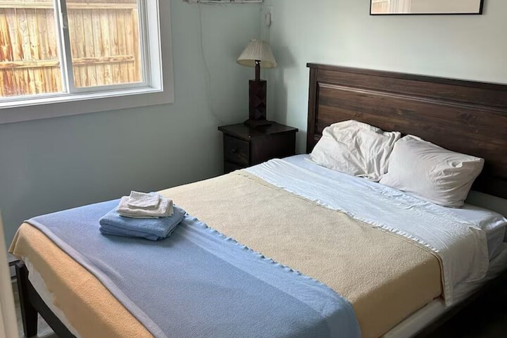 Room 7 of 30