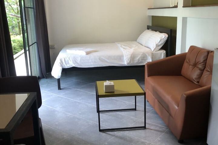 Room 19 of 35
