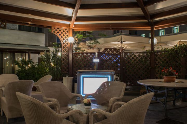 Hotel Exterior 73 of 75