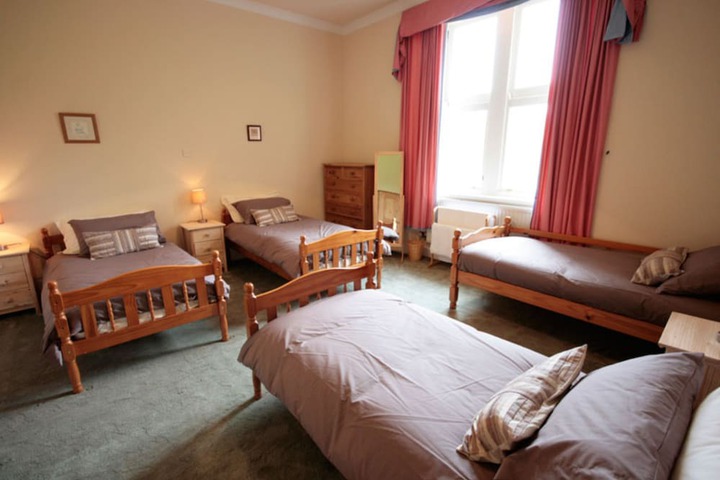 Room 26 of 121