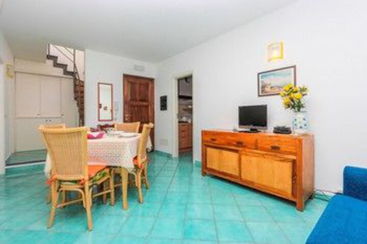 Room 16 of 20