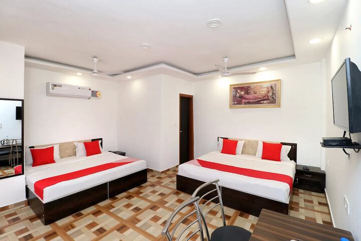 Room 18 of 19