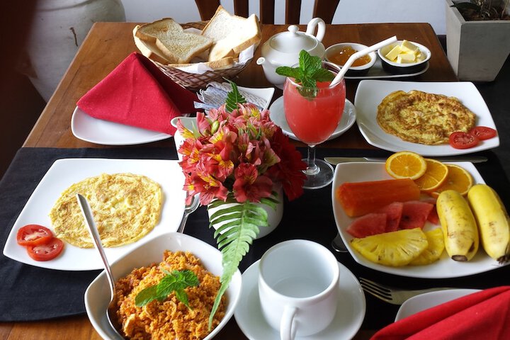 Breakfast/Coffee Service 16 of 37
