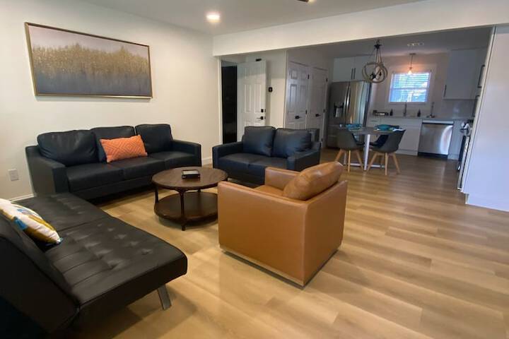 Room 15 of 23