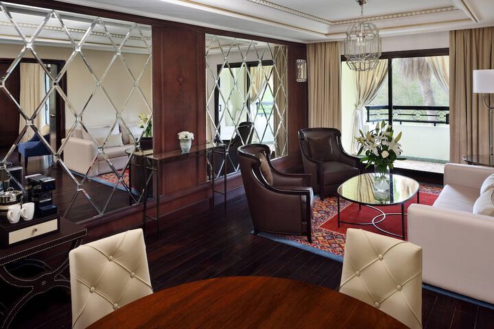 Room 22 of 73