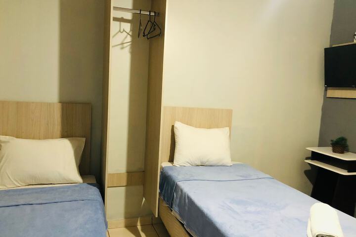 Room 19 of 51