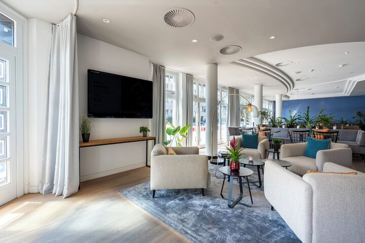Hotel Lobby