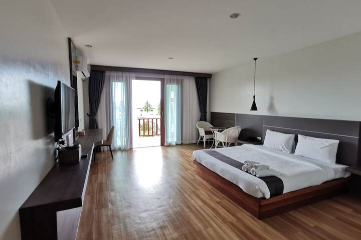 Room 8 of 71