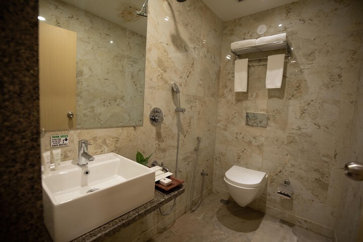 Room 21 of 41