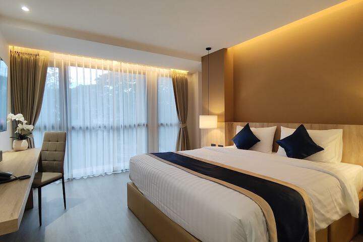 Room 15 of 35
