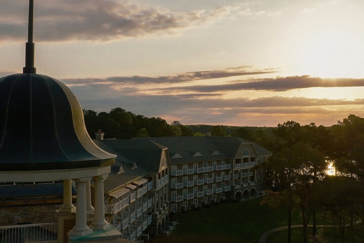 Hotel View 208 of 215