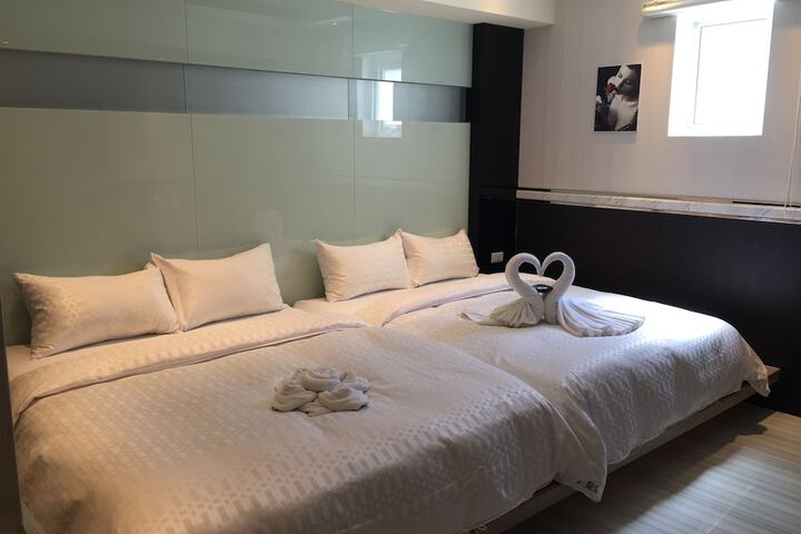 Room 10 of 61