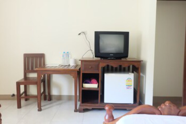 Room 20 of 28