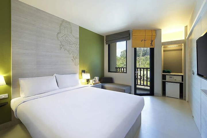 Room 16 of 55