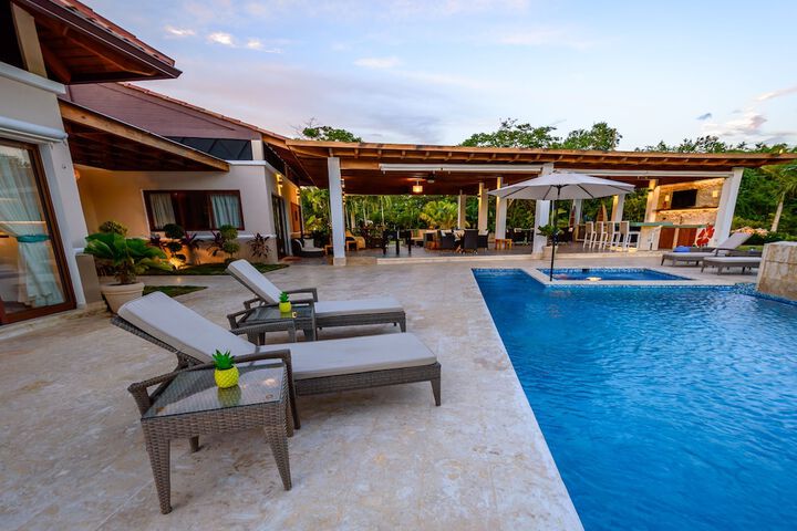 Pool 57 of 89