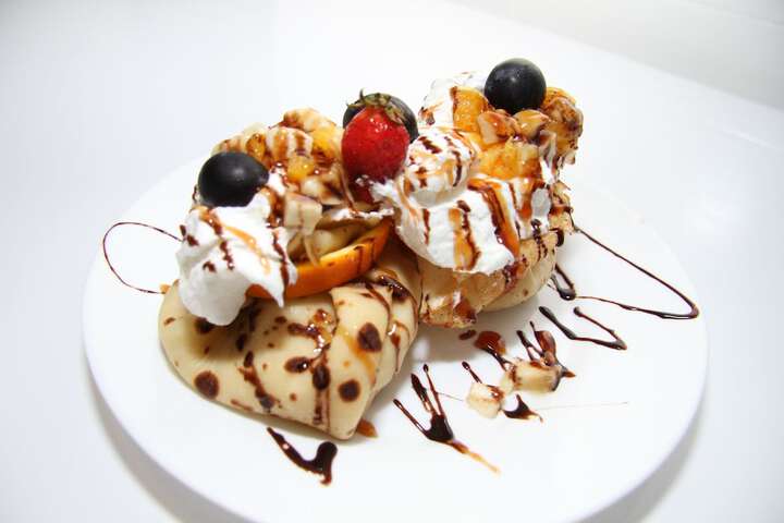 Dining Photos