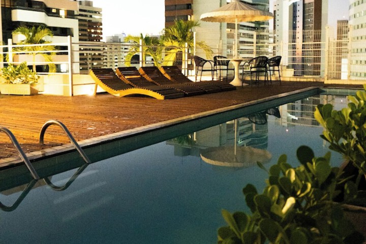 Pool 40 of 75