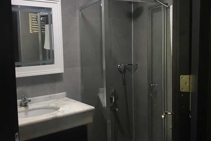 Room 3 of 12