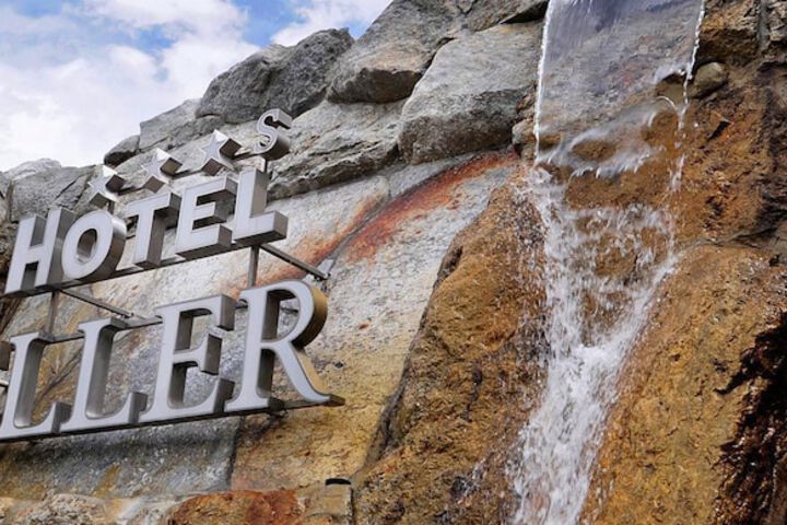 Hotel 40 of 42