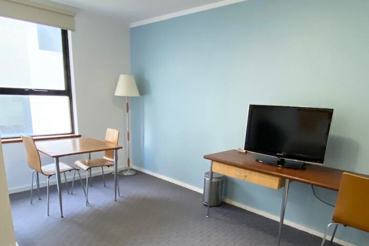 Room 14 of 34
