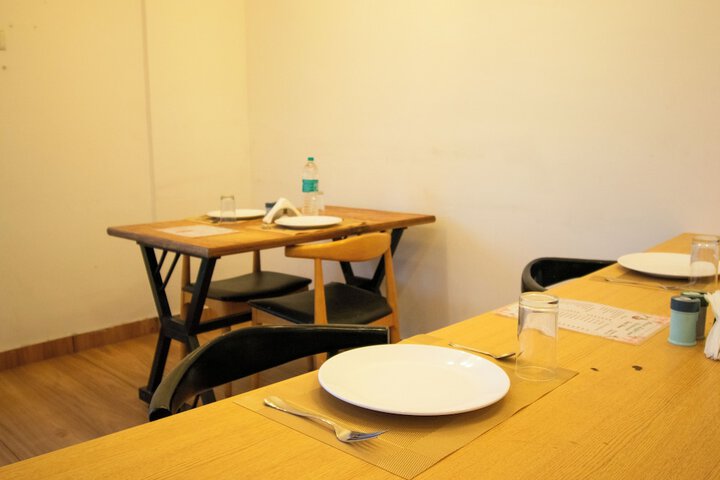 Dining 43 of 61